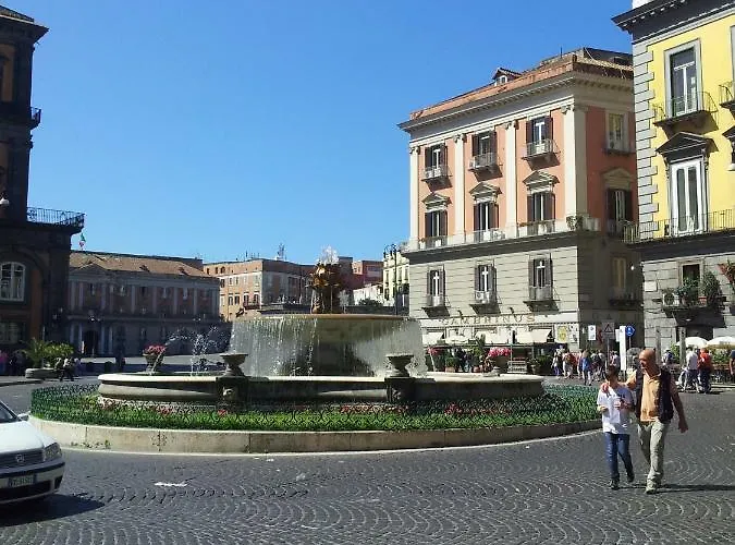 Apartamento Edoardo Al Plebiscito Nápoles